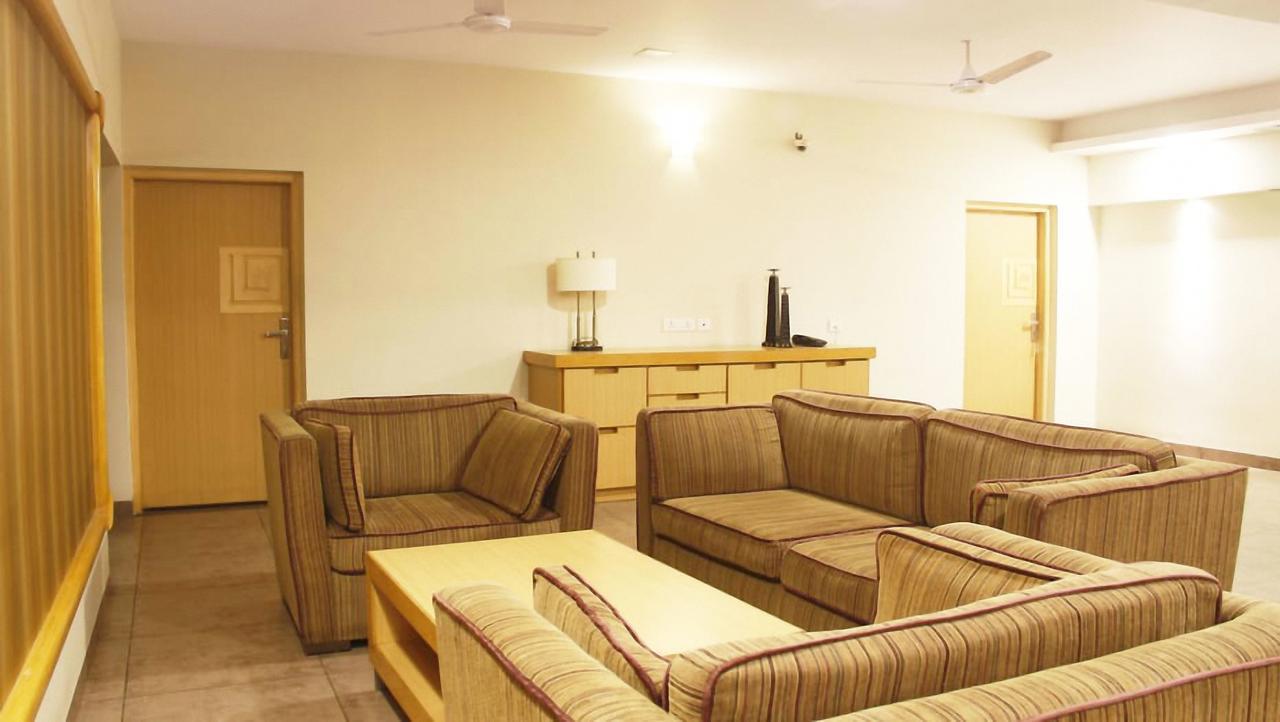 Classic Luxury Service Apartments Visakhapatnam Esterno foto
