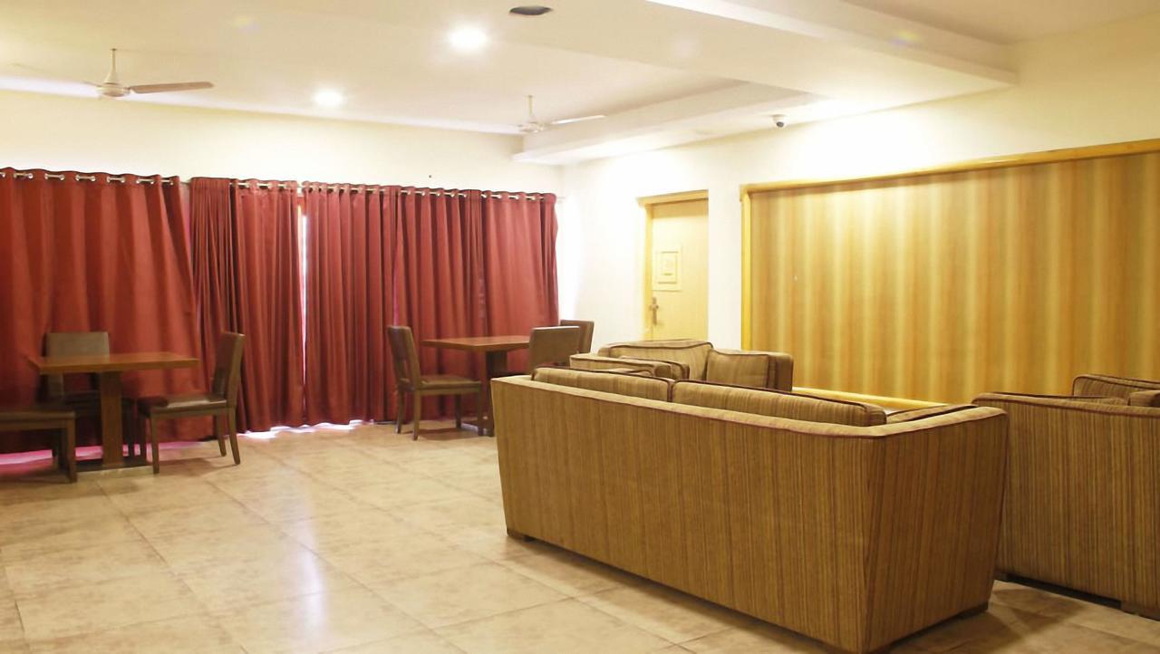 Classic Luxury Service Apartments Visakhapatnam Esterno foto