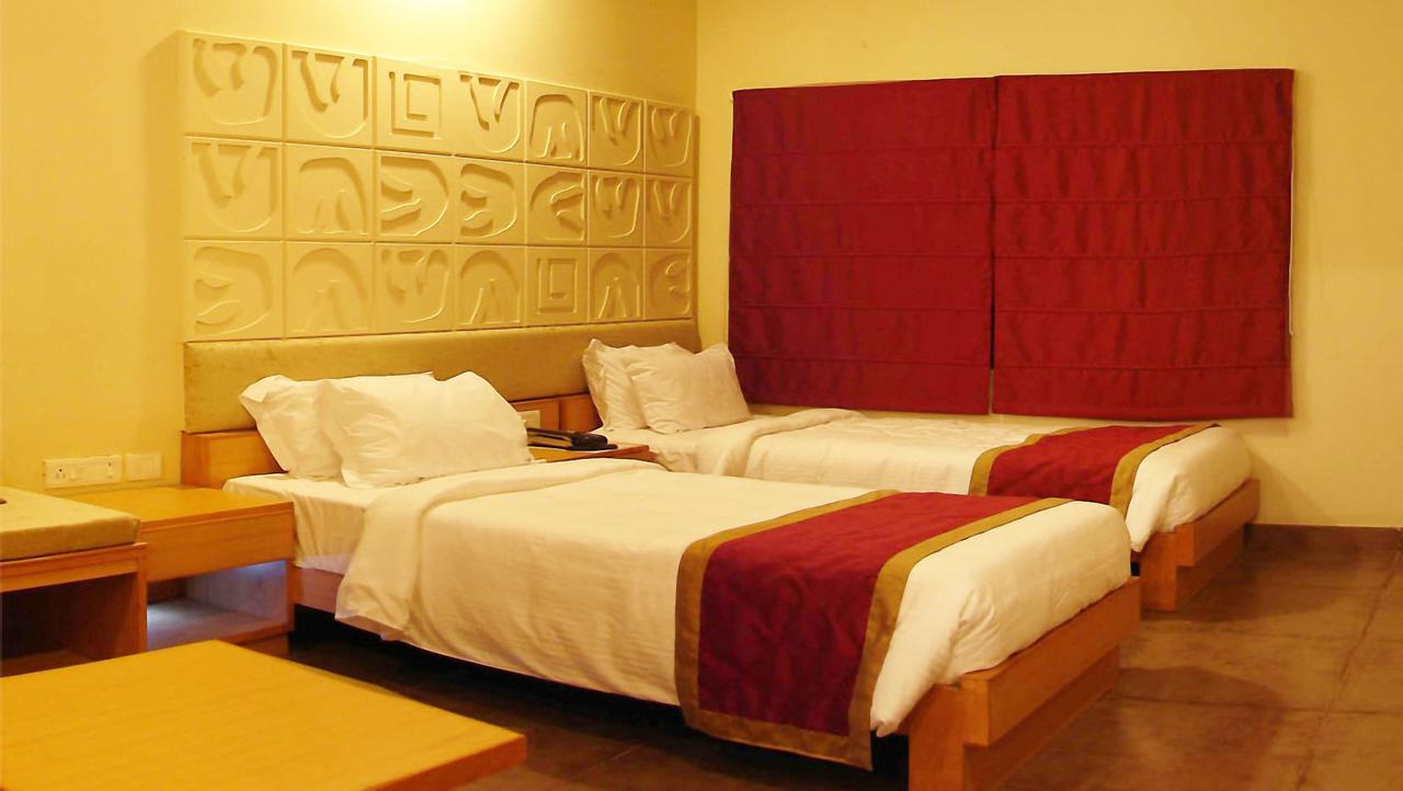 Classic Luxury Service Apartments Visakhapatnam Esterno foto